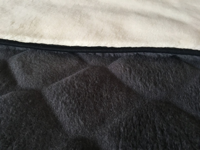 KOŁDRA Z WEŁNY ALPAKI CIEMNEJ CARO + KASZMIR GŁADKI 240x200