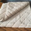 KOC Z WEŁNY WIELBŁĄDZIEJ CAMEL JASNY PASY 180x200