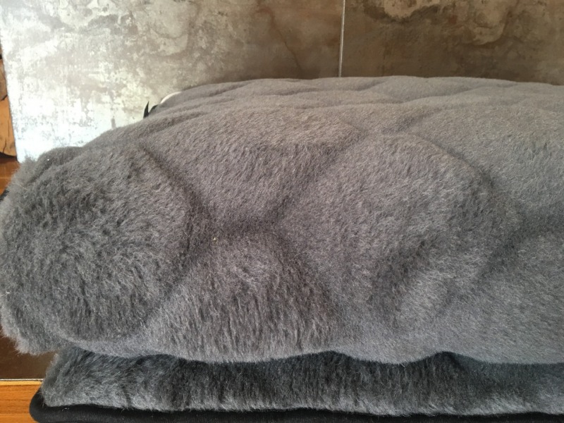 MATERAC Z WEŁNY ALPAKI CIEMNEJ CARO + CAMEL CIEMNY 160x200