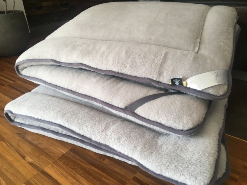 MATERAC Z WEŁNY ALPAKI SILVER MEGA GRUBY  90x200