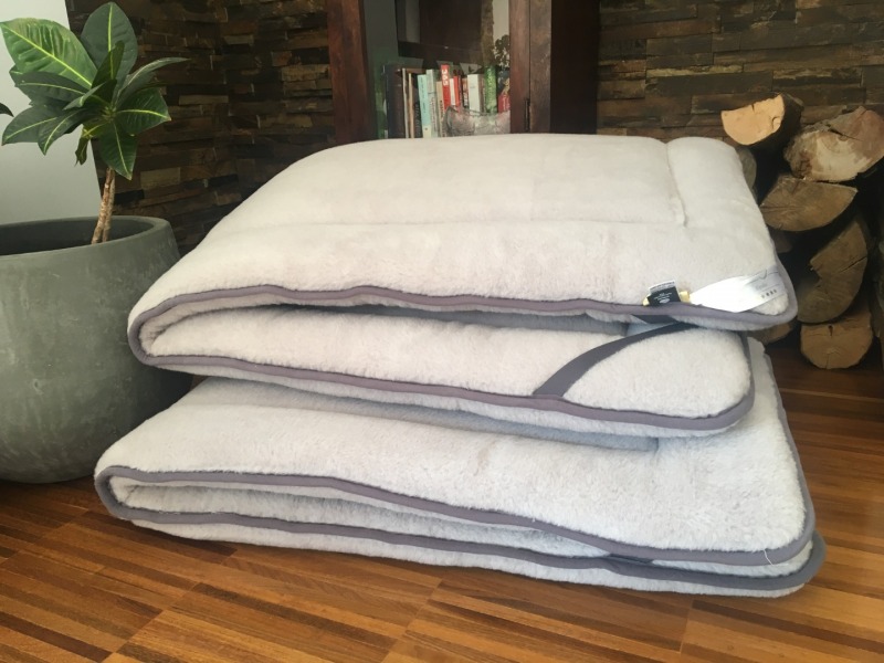 MATERAC Z WEŁNY ALPAKI SILVER MEGA GRUBY  90x200