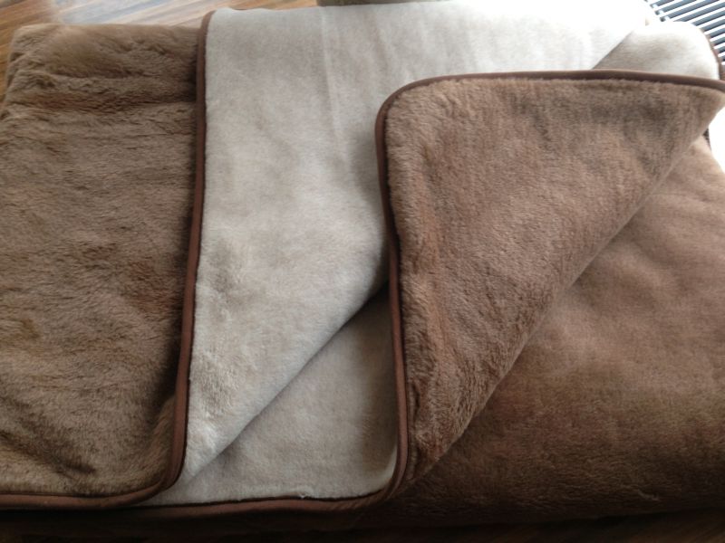 KOŁDRA Z WEŁNY CAMEL WIELBŁĄDZIEJ CLASSIC 160x200