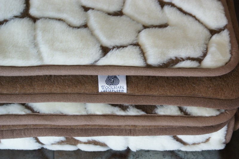 KOŁDRA Z WEŁNY CAMEL CIEMNY + KASZMIR GIRAFFE (Mega Gruba) 180x200