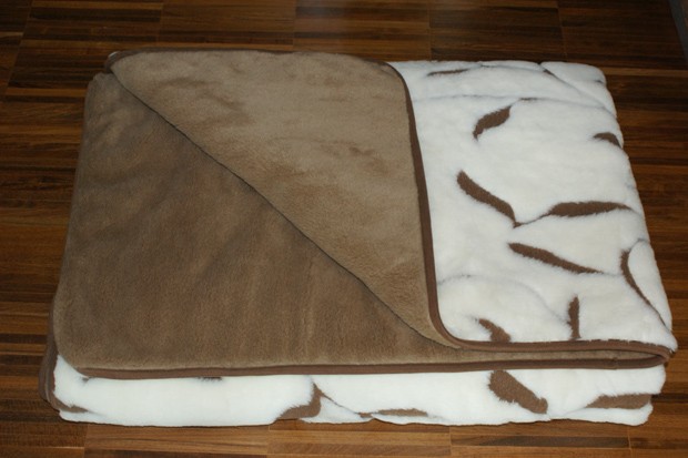 POŚCIEL Z WEŁNY KASZMIR BENJAMIN BRĄZOWY + CAMEL CIEMNY 220x200 + PODKŁAD