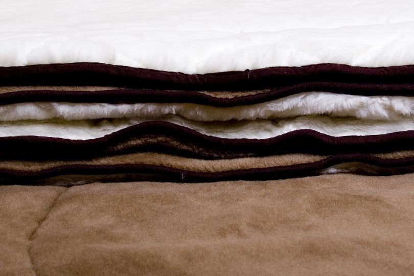 0473 POŚCIEL Z WEŁNY KASZMIR SOFFIATO + CAMEL CIEMNY 160x200 + PODKŁAD