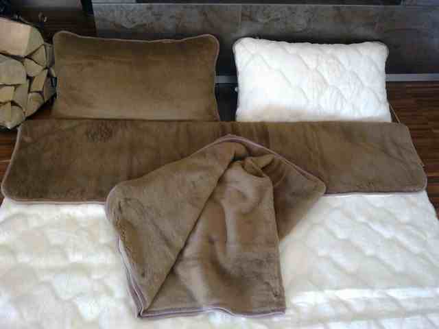 0485 POŚCIEL Z WEŁNY CAMEL CIEMNY + KASZMIR WYTŁACZANY 180x200 + PODKŁAD