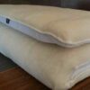 0557 POŚCIEL Z WEŁNY CAMEL JASNY + MERYNOS GAŁĄZKA 140x200 + MATERAC