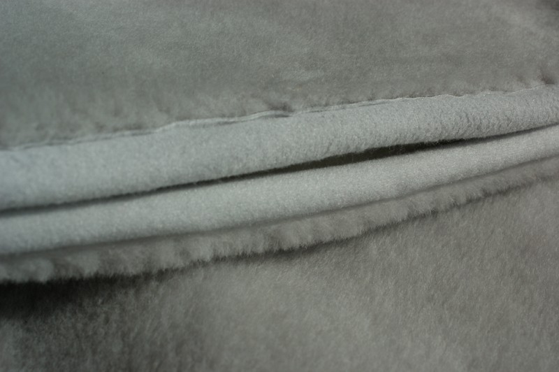PODKŁAD Z WEŁNY ALPAKI SILVER 220x200
