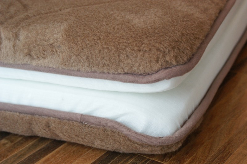 0971 MATERAC Z WEŁNY WIELBŁĄDZIEJ CAMEL CIEMNY (MEGA GRUBY) 160x200