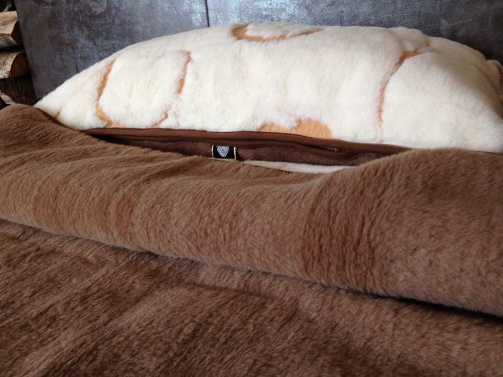 POŚCIEL Z WEŁNY KASZMIR GOLD + CAMEL CIEMNY 140x200 + MATERAC