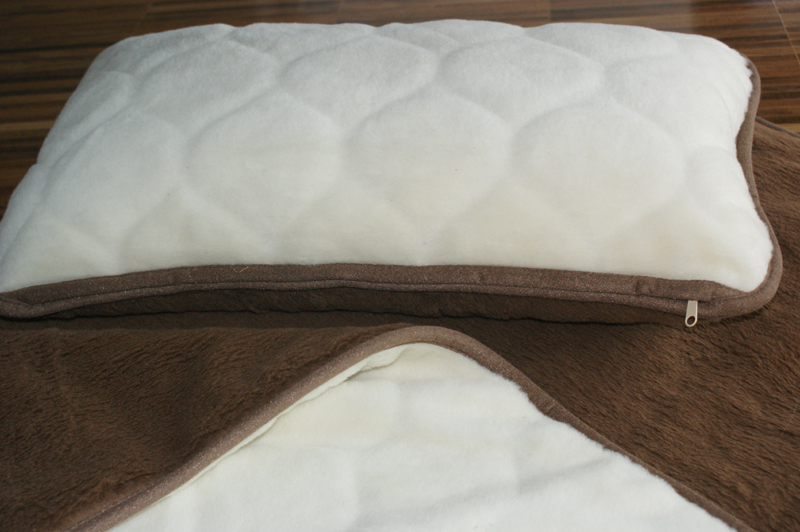 POŚCIEL Z WEŁNY CAMEL CIEMNY + KASZMIR CARO 140x200 + PODKŁAD