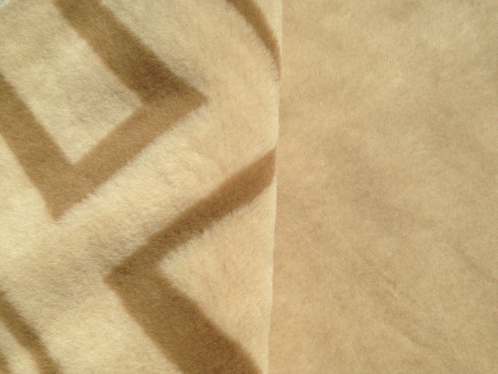 KOŁDRA Z WEŁNY ALPAKI SILVER + CAMEL GREKA 200x200