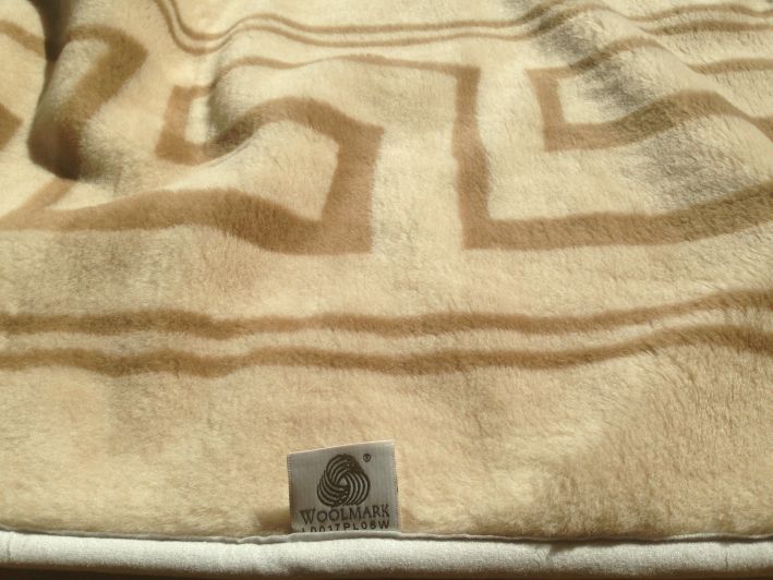 KOŁDRA Z WEŁNY ALPAKI SILVER + CAMEL GREKA 200x200