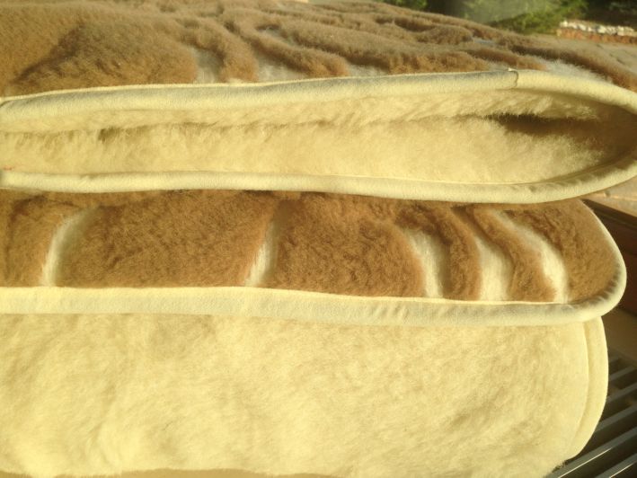 KOŁDRA Z WEŁNY MERYNOS + CAMEL WOOLSTAR 200x200