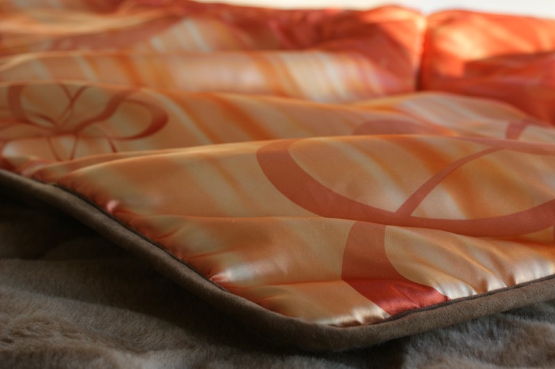 KOŁDRA Z WEŁNY WIELBŁĄDZIEJ ORANGE 180x200