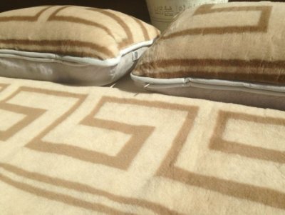 zdjecie-glowne-2088 POŚCIEL Z WEŁNY ALPAKI SILVER + CAMEL GREKA 180X200 + MATERAC