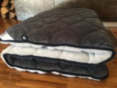 MATERAC Z WEŁNY ALPAKI CIEMNEJ CARO + ALPAKA JASNA CARO 200X200