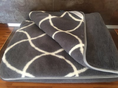 KOŁDRA Z WEŁNY ALPAKI CIEMNEJ ORIENT + ALPAKA GŁADKA 220x200