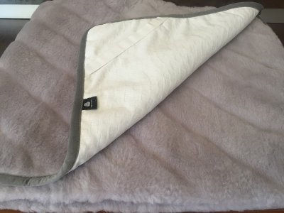 PODKŁAD Z WEŁNY ALPAKI ALPINA PASY 140X200