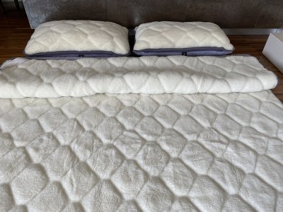zdjecie-glowne-6498 POŚCIEL Z WEŁNY ALPAKI ALPINA + KASZMIR CARO 160X200 + PODKŁAD