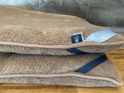 MATERAC Z WEŁNY WIELBŁĄDZIEJ CAMEL CIEMNY KRÓLEWSKI 140x200