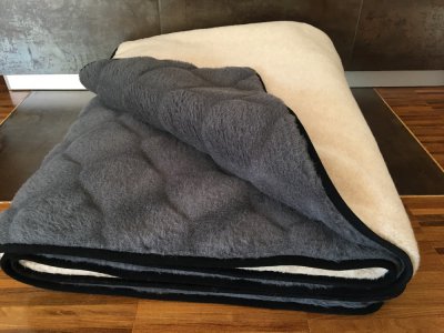 KOŁDRA Z WEŁNY ALPAKI CIEMNEJ CARO + CAMEL JASNY 220x200