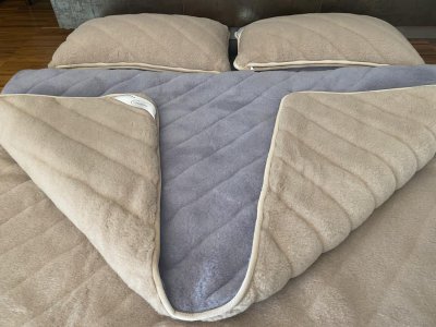 zdjecie-glowne-7059 POŚCIEL Z WEŁNY ALPAKI ALPINA PASY + CAMEL JASNY PASY 220x200 + MATERAC