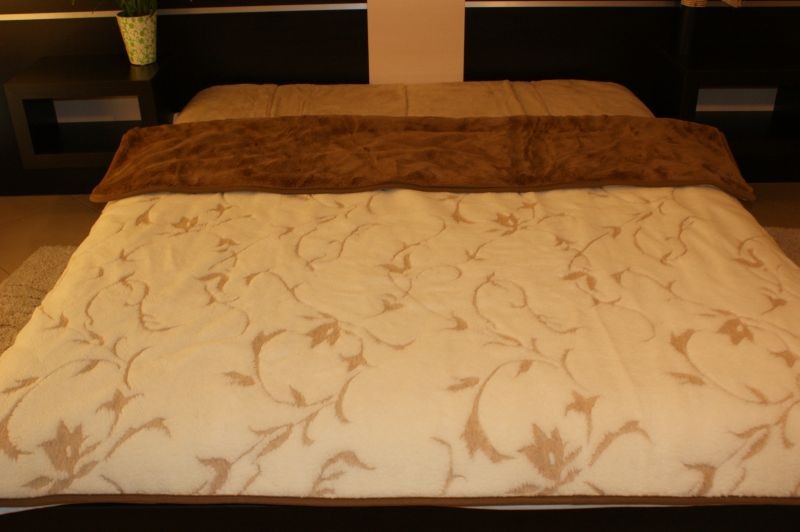 POŚCIEL Z WEŁNY MERYNOS GAŁĄZKA + CAMEL CIEMNY 160x200 + PODKŁAD
