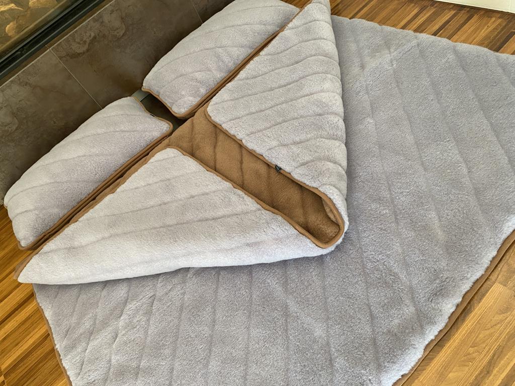 POŚCIEL Z WEŁNY ALPAKI SILVER PASY + CAMEL CIEMNY PASY 200x200