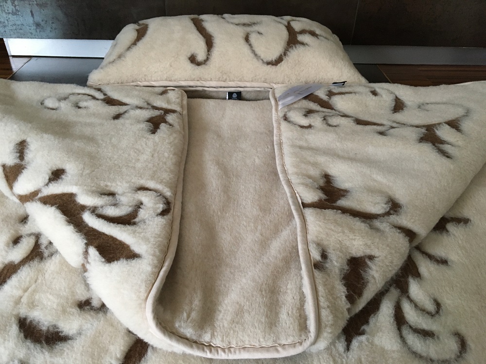 POŚCIEL Z WEŁNY WIELBŁĄDZIEJ CAMEL JASNY BOHO 140x200 + MATERAC
