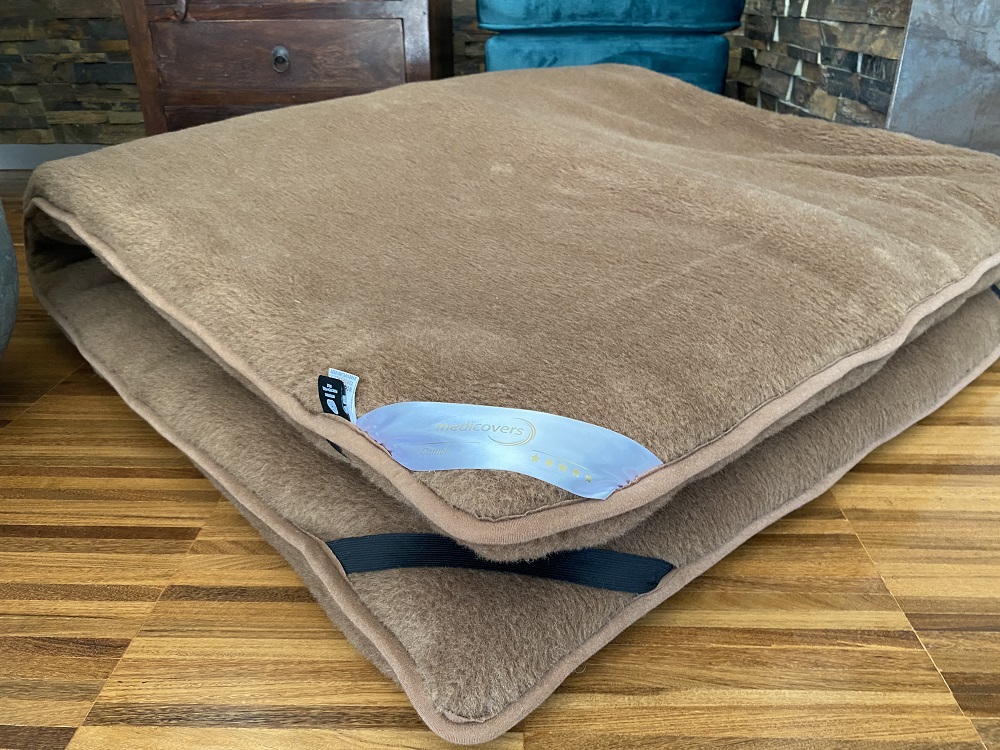 MATERAC Z WEŁNY WIELBŁĄDZIEJ CAMEL CIEMNY KRÓLEWSKI 180x200