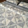 Posciel-welniana-alpaka-triangolialpaka-silver-gladka-160x200-18 POŚCIEL Z WEŁNY ALPAKI SILVER + ALPAKA TRIANGOLI 180x200 + MATERAC