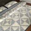 Posciel-welniana-alpaka-triangolialpaka-silver-gladka-160x200-24 POŚCIEL Z WEŁNY ALPAKI SILVER + ALPAKA TRIANGOLI 180x200 + MATERAC