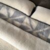 Posciel-welniana-alpaka-triangolimerynos-tumbler-160x200-180x200-200x200-220x200-240x200-16 POŚCIEL Z WEŁNY ALPAKI TRIANGOLI + MERYNOS TUMBLER 180x200