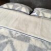 Posciel-welniana-alpaka-triangolimerynos-tumbler-160x200-180x200-200x200-220x200-240x200-21 POŚCIEL Z WEŁNY ALPAKI TRIANGOLI + MERYNOS TUMBLER 180x200