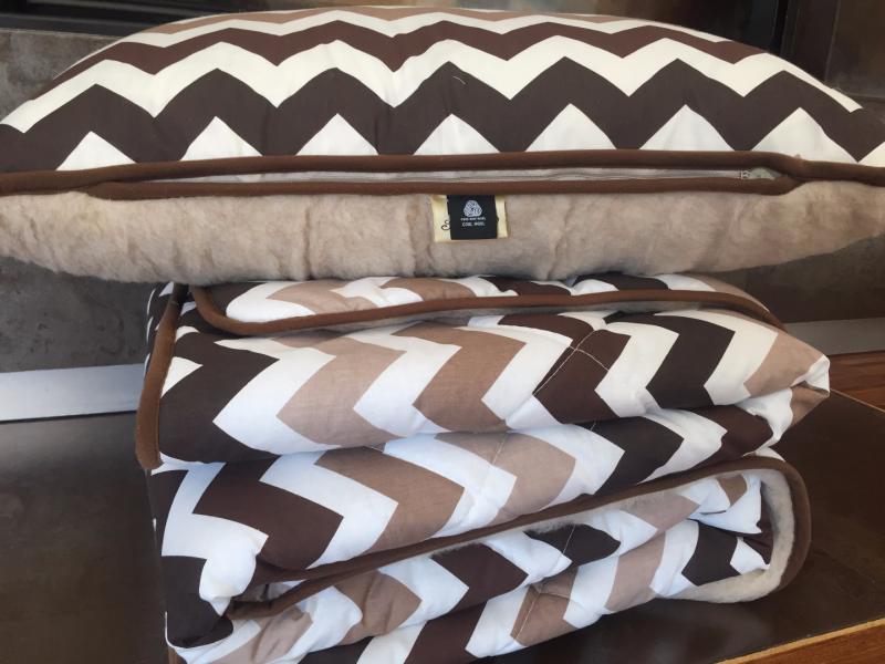 POŚCIEL Z WEŁNY CAMEL CAPPUCCINO PASY 140x200
