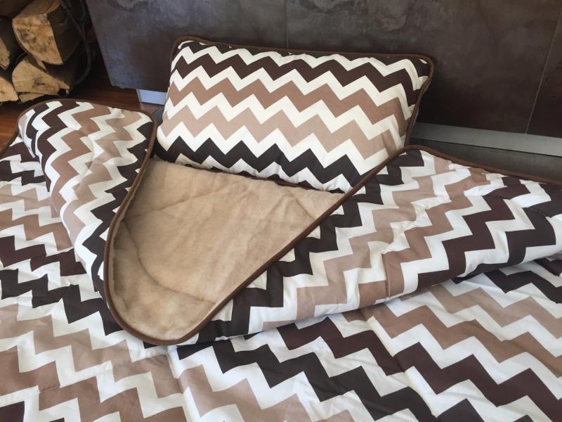 POŚCIEL Z WEŁNY CAMEL CAPPUCCINO PASY 140x200