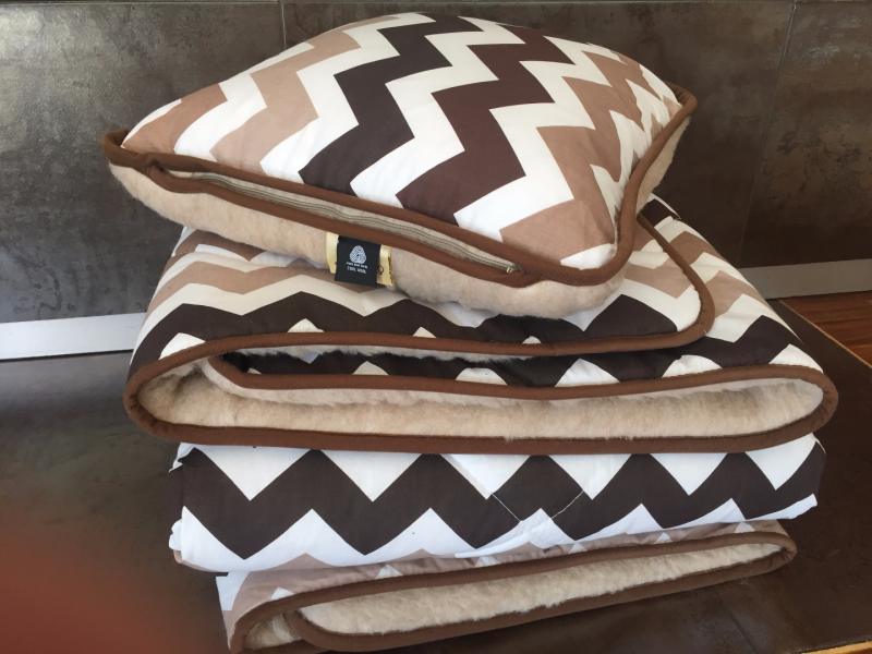 POŚCIEL Z WEŁNY CAMEL CAPPUCCINO PASY 140x200