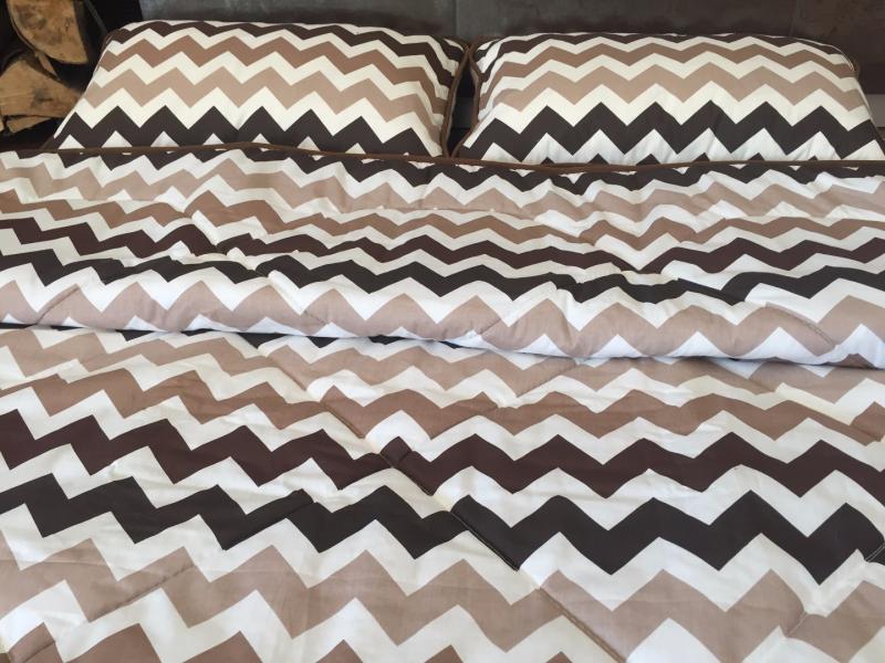 POŚCIEL Z WEŁNY CAMEL CAPPUCCINO PASY 200x200