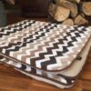 KOŁDRA Z WEŁNY CAMEL CAPPUCCINO PASY 220x200