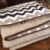 KOŁDRA Z WEŁNY CAMEL CAPPUCCINO PASY 220x200