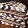 KOŁDRA Z WEŁNY CAMEL CAPPUCCINO PASY 220x200