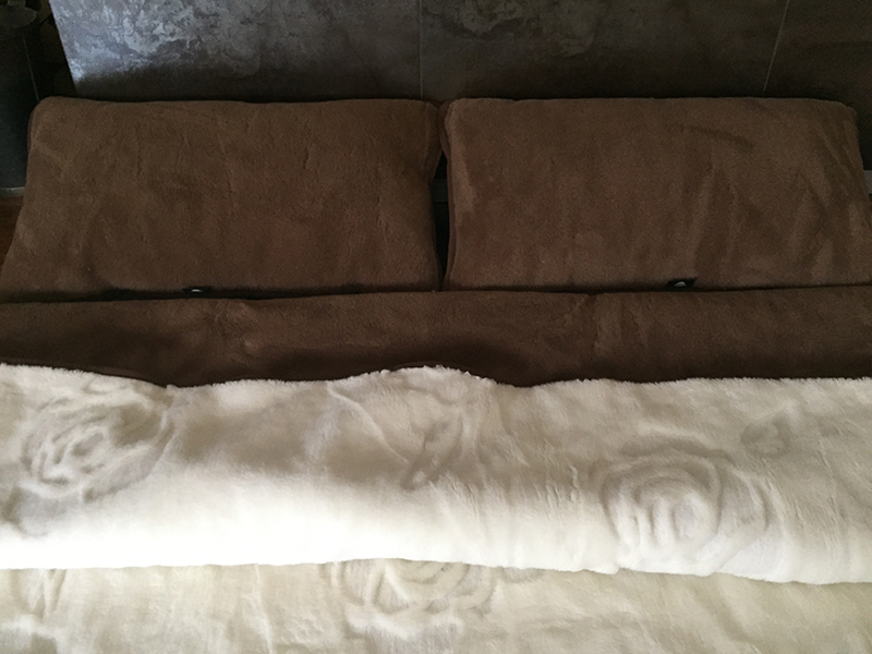 25 POŚCIEL Z WEŁNY KASZMIR RÓŻA BIAŁA + CAMEL CIEMNY 180X200 + PODKŁAD