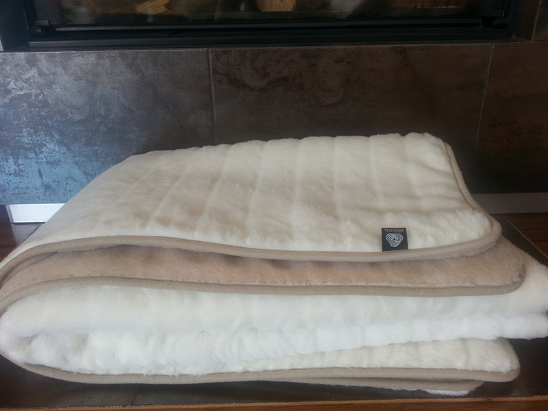 2 KOŁDRA Z WEŁNY CAMEL JASNY + KASZMIR LUX PASY 200X200