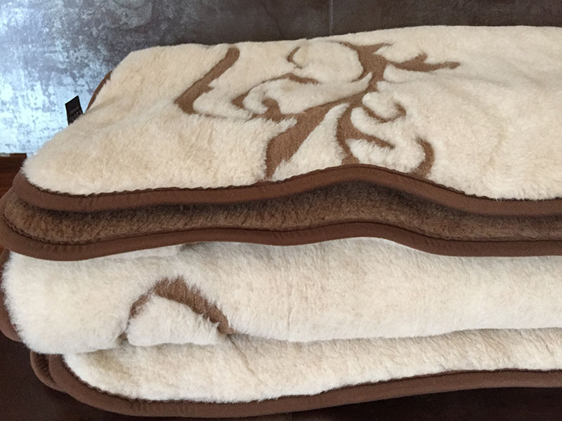13 KOŁDRA Z WEŁNY CAMEL WIELBŁĄDZIEJ SZLACHECKI 200x200