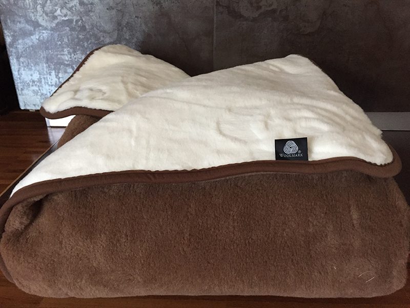 13 KOŁDRA Z WEŁNY CAMEL CIEMNY + KASZMIR RÓŻA 160x200