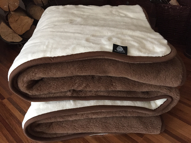 17 KOŁDRA Z WEŁNY CAMEL CIEMNY + KASZMIR RÓŻA 160x200