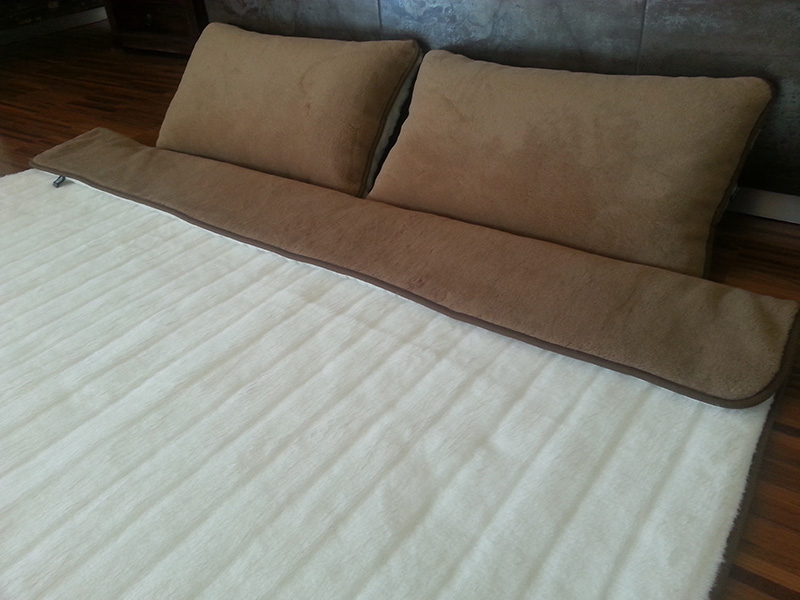POŚCIEL Z WEŁNY KASZMIR LUX PASY + CAMEL CIEMNY 220X200 + MATERAC