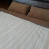POŚCIEL Z WEŁNY KASZMIR LUX PASY + CAMEL CIEMNY 220X200 + MATERAC