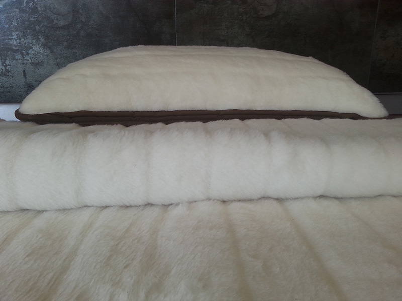 POŚCIEL  Z WEŁNY KASZMIR LUX PASY + CAMEL CIEMNY 140x200 + PODKŁAD